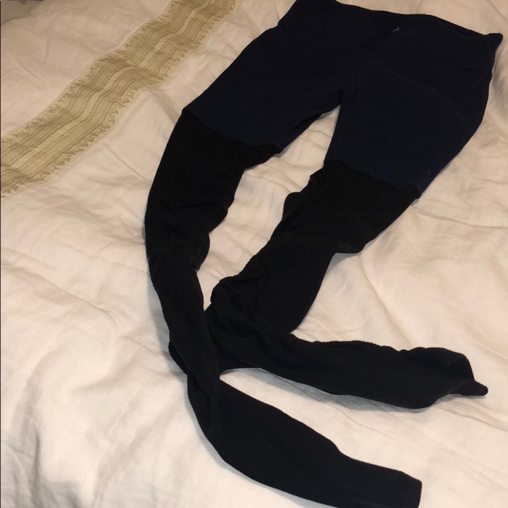 ALO LEGGING - Picture 3 of 5